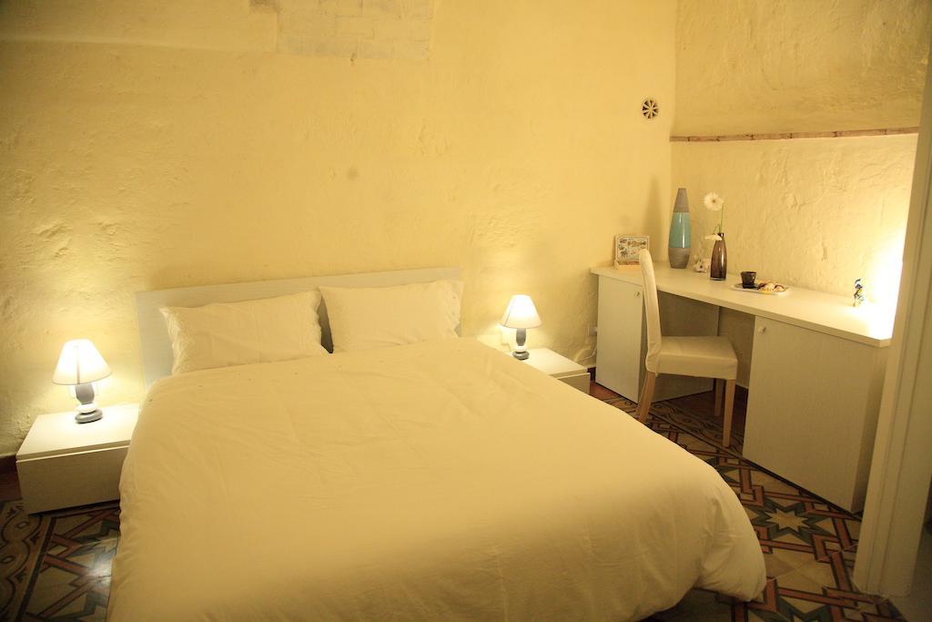 La Neviera Nei Sassi Hotel Matera Room photo